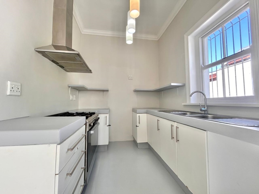 To Let 2 Bedroom Property for Rent in Wynberg Western Cape